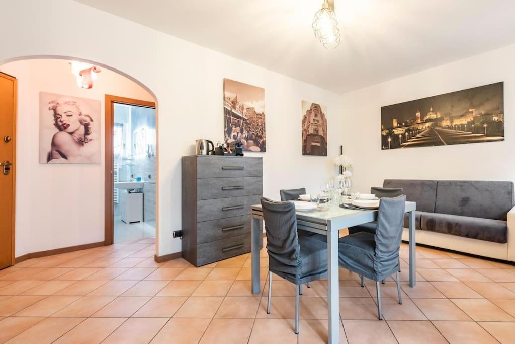 Limone Apartment - Featuring A Private Garden And Access To A Pool Barcuzzi Zewnętrze zdjęcie